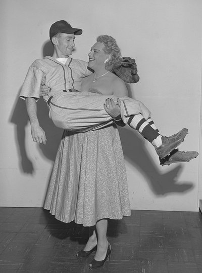 cx_BPA softball players_1954_OrgLot1284_2339_3.jpg