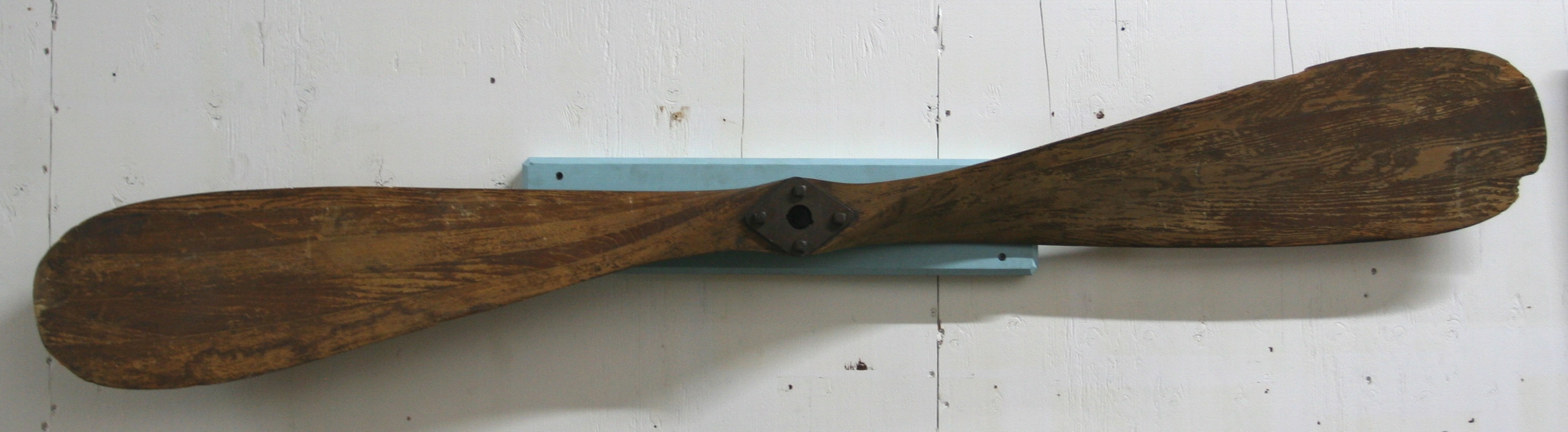 Possibly from Wemme's Curtiss biplane.