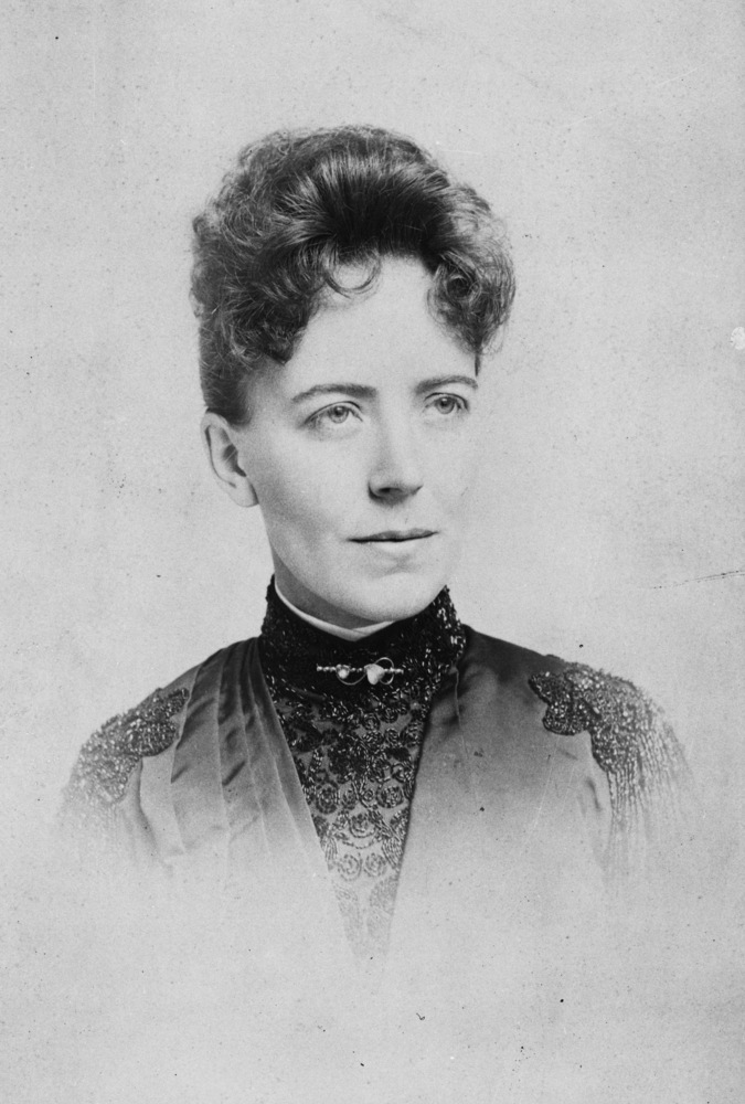 Eliza Barchus, 1890.