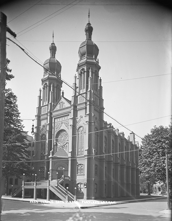 1888 Beth Israel synagogue at SW 12th & Main St., Portland, burned 1923.