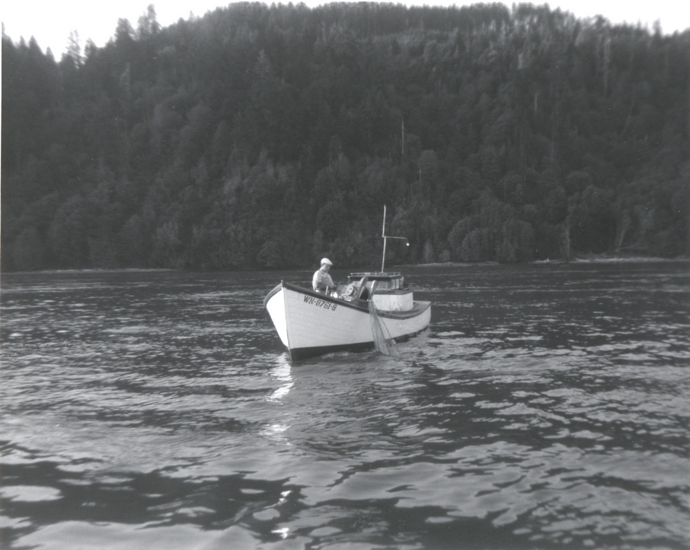 Kent Martin in Columbia River bowpicker, 1962, built by Elo Katu of Astoria.