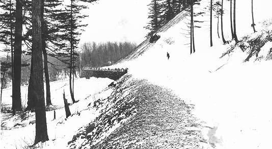 Columbia River Highway, 1916.