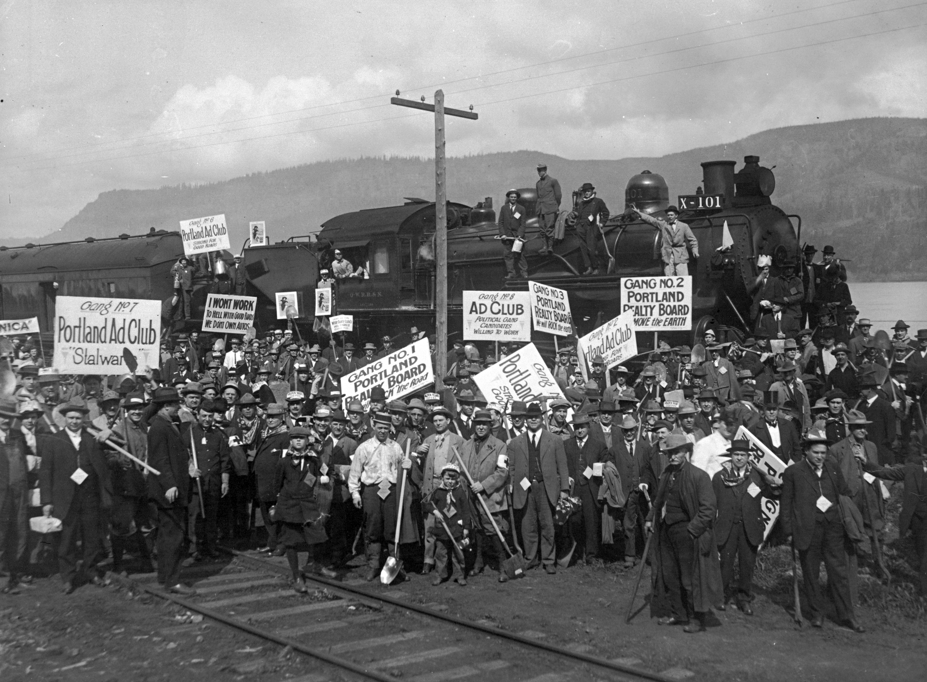 Road workers protest on Columbia River Hwy., April 25, 1914.