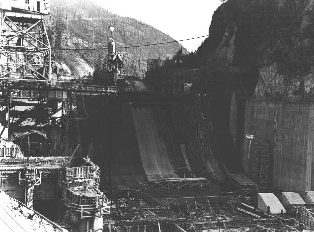 Detroit Dam construction, 1952. 