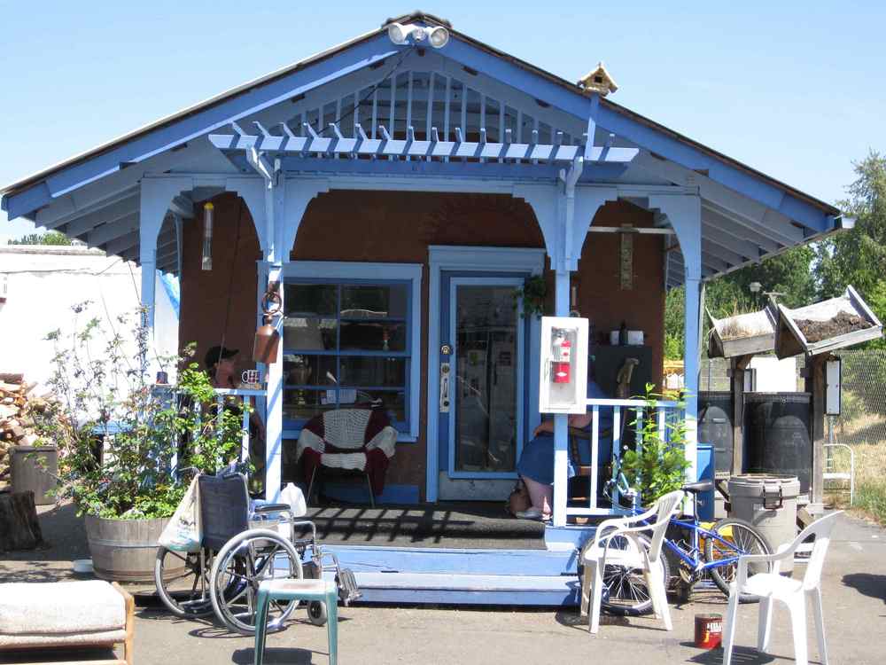 Dignity Village security office, June 2009.