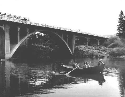 Drift boat on Rogue River at Gold Hill, May 1973.