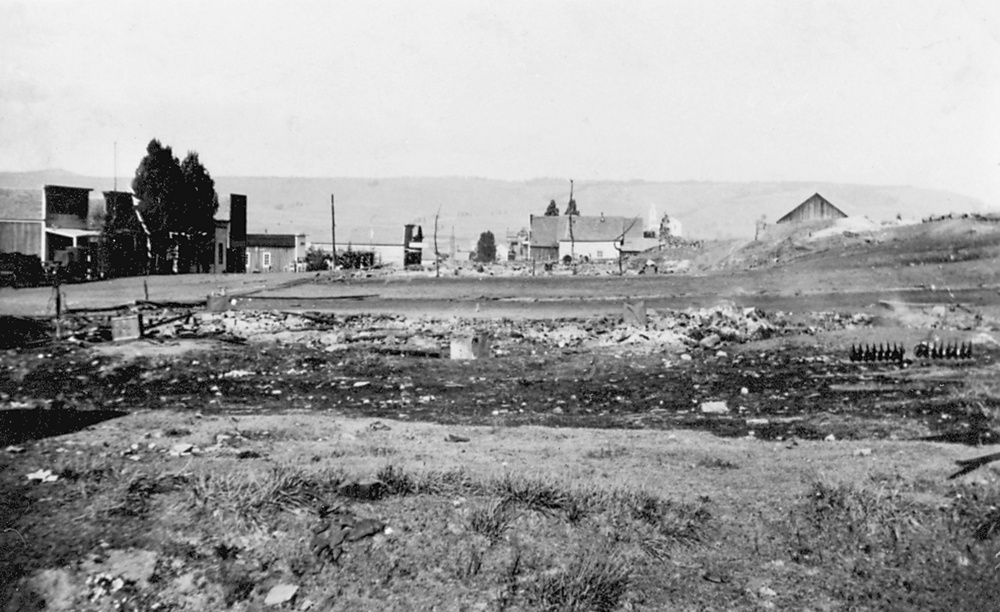 Aftermath of 1910 fire, Long Creek.