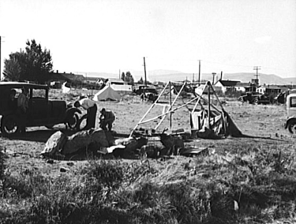 Squatter camp in Malin, Sept. 1939.