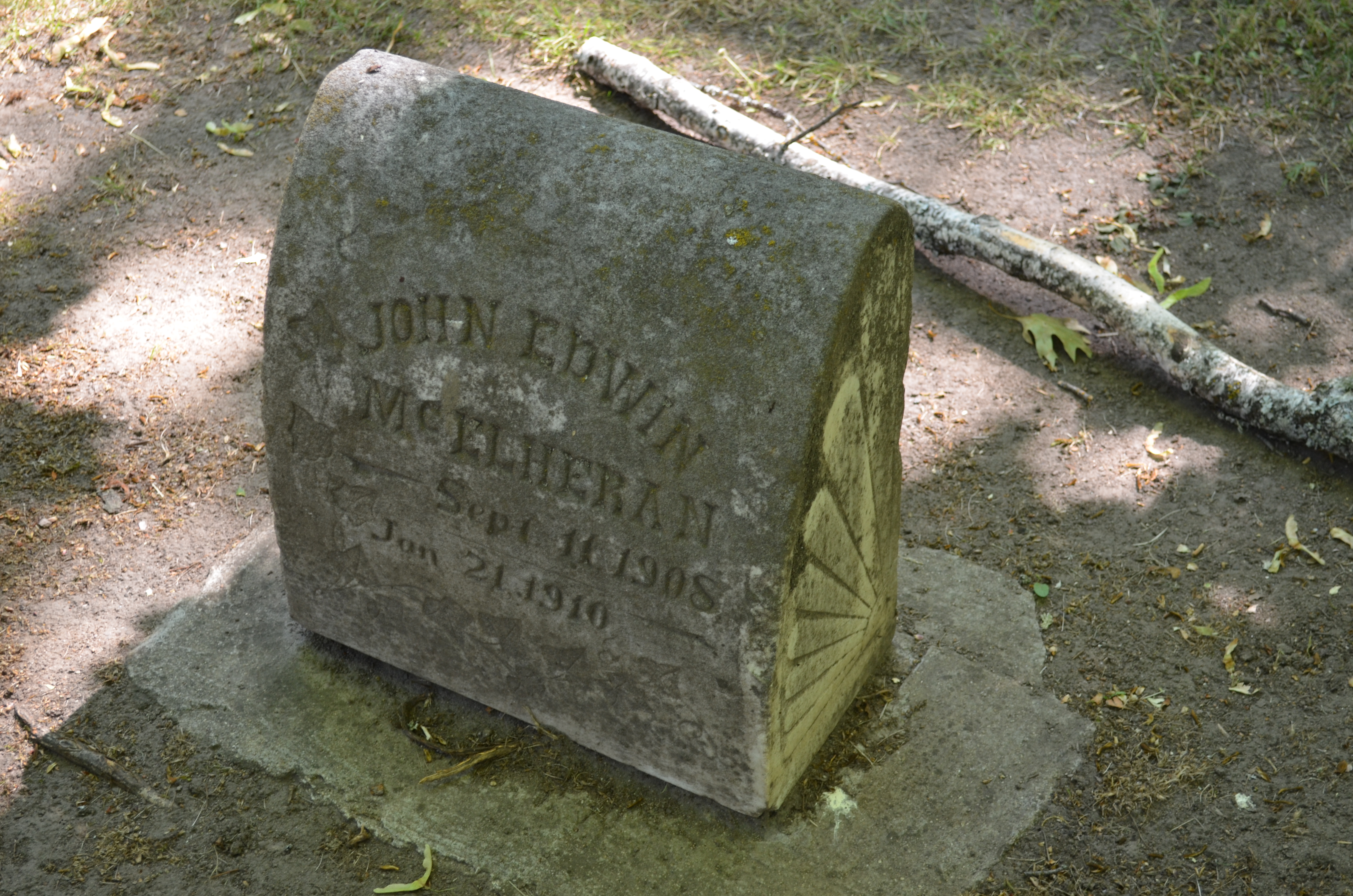 Marker for John Edwin McElheran, in the North Parcel