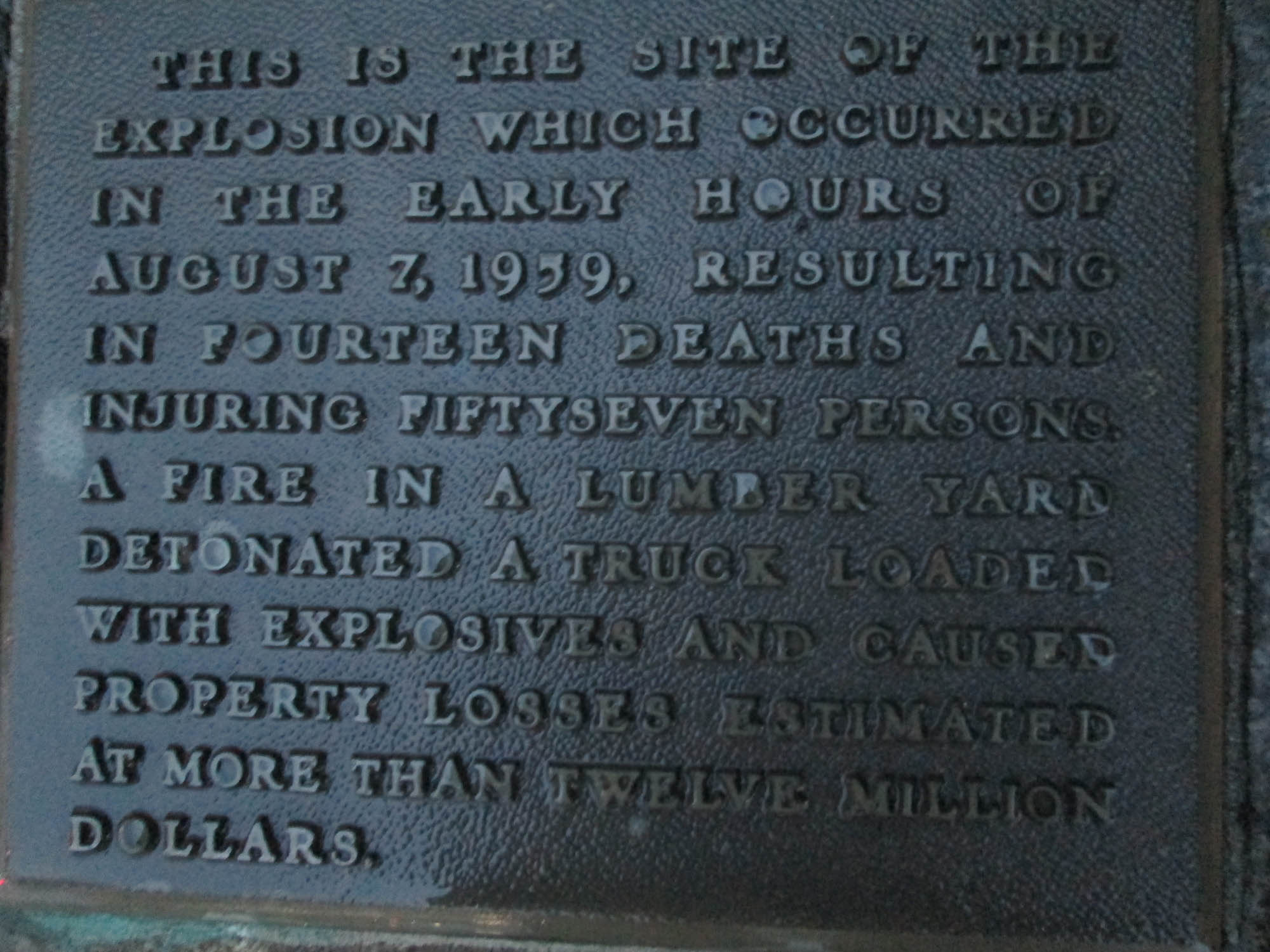 Roseburg blast commemorative plaque