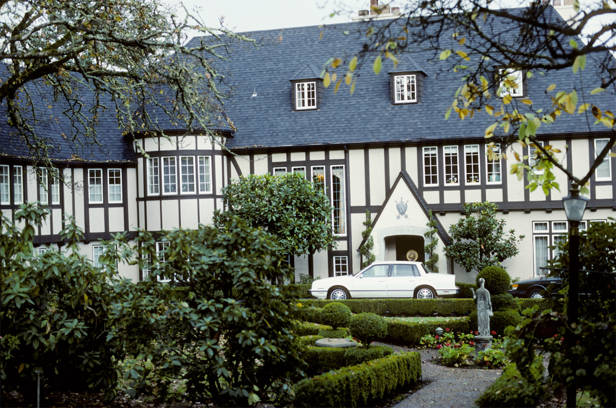 Thomas A. Livesley House (aka, Mahonia Hall) (built 1924), the official Governor's residence, 533 Lincoln St., Salem, about 1989.