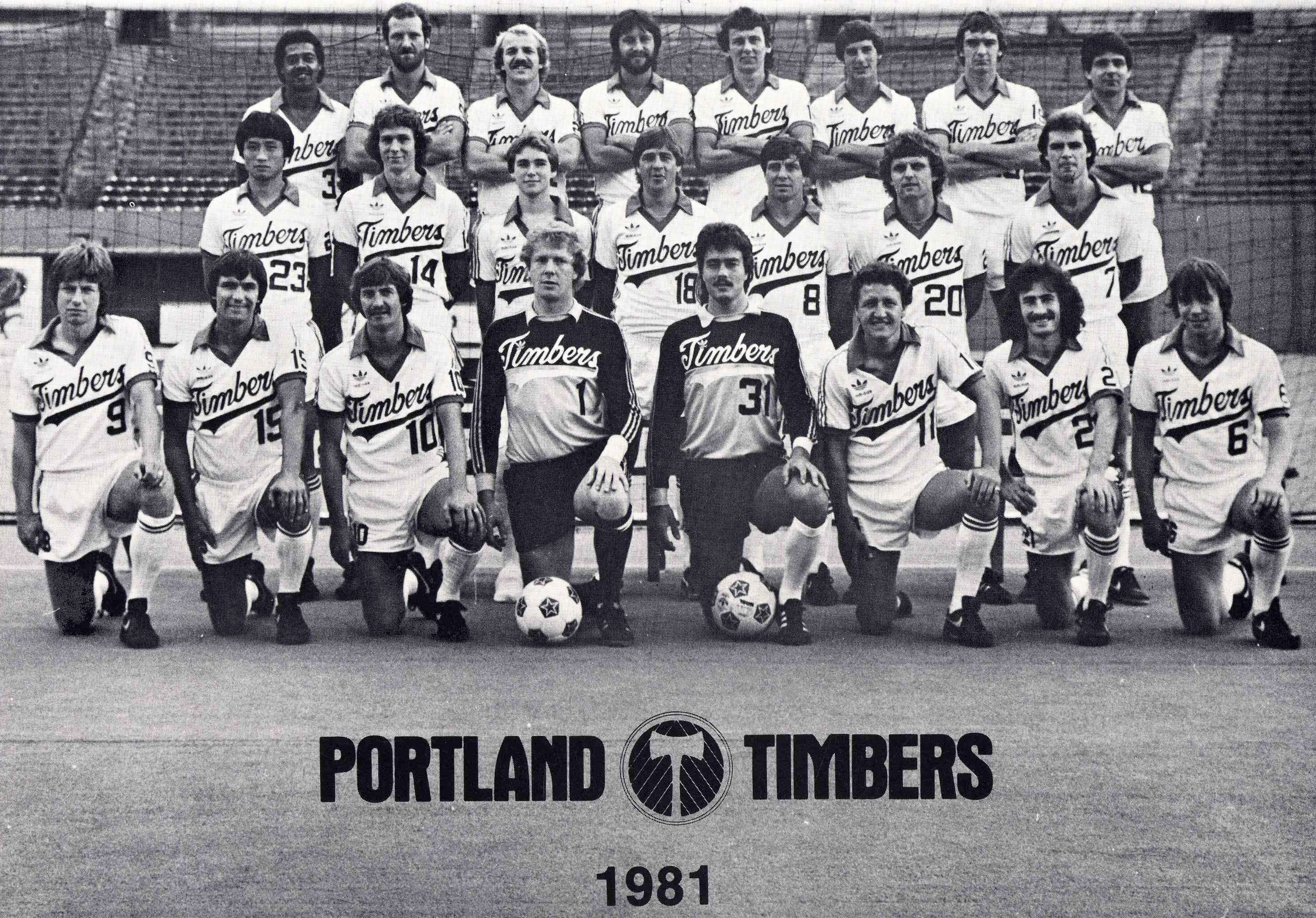 1981 Timbers team portrait, with Bernie Fagan middle row, fourth from left..