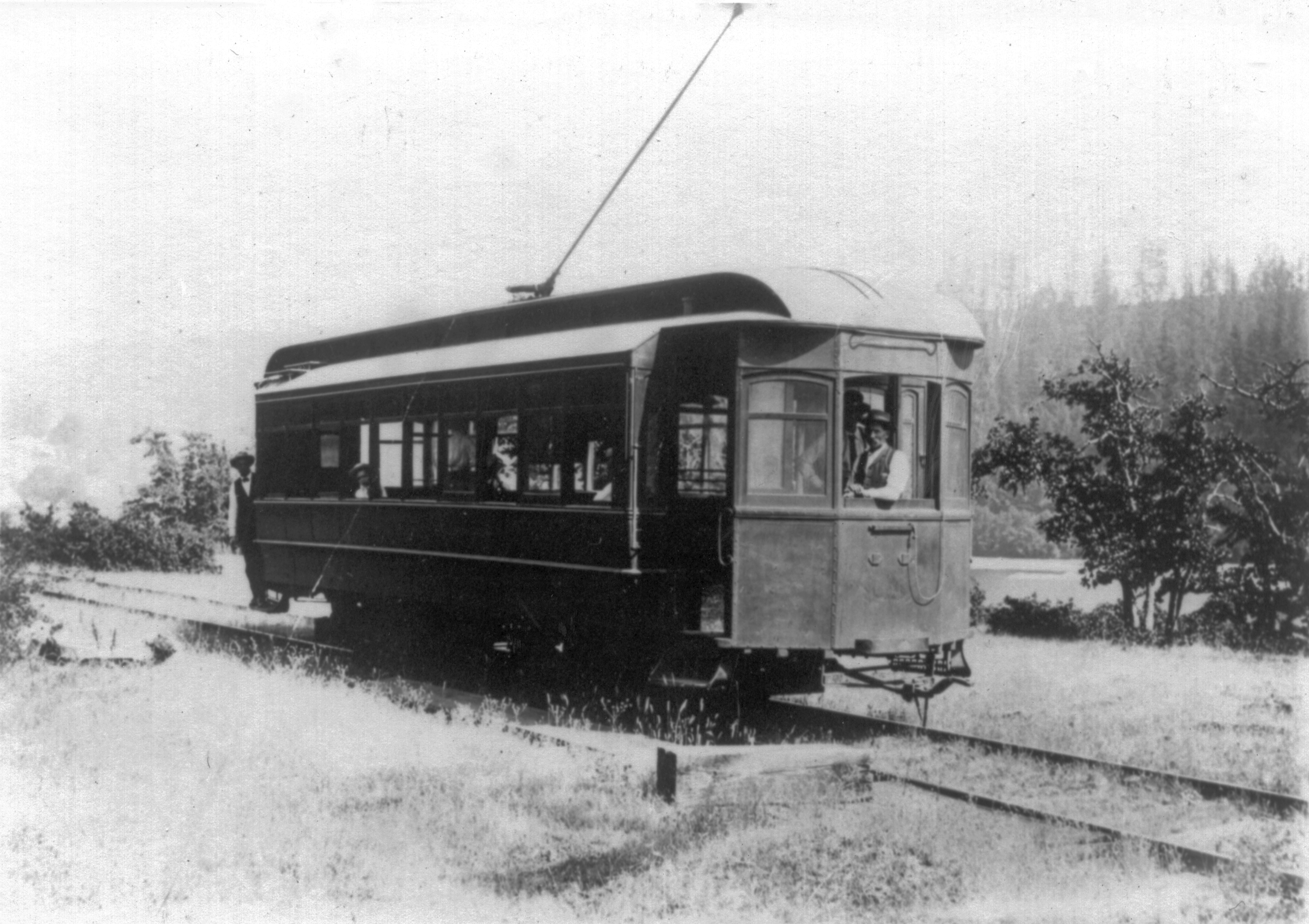 Willamette Falls Railway Brill trolley.