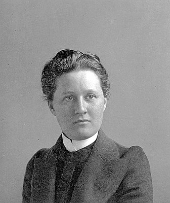 Lily Edith White (1866-1944)