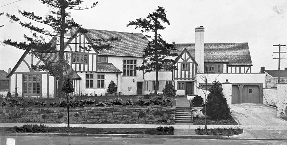 Thomas J. Autzen house, NE Alameda Dr., Portland.