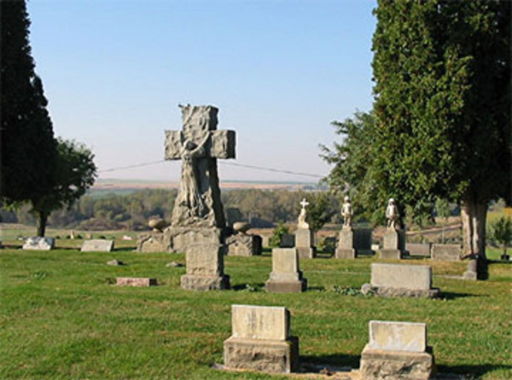 Echo Cemetery District.
