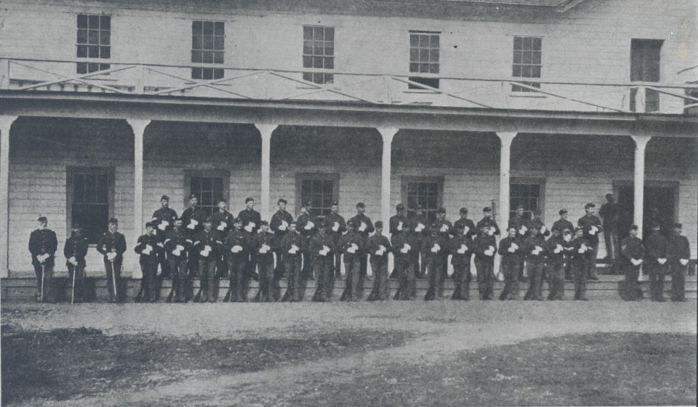 Fort Klamath, soldiers