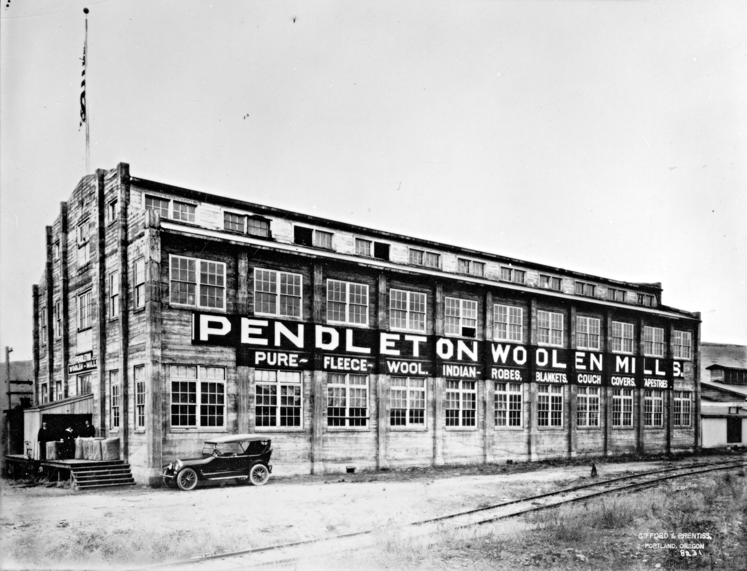 Pendleton Woolen Mills (date unknown).