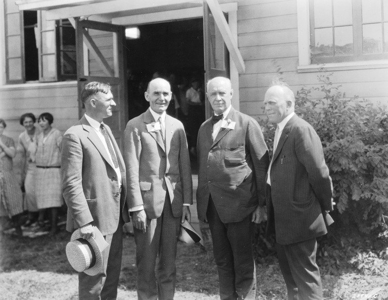 Governor Walter Pierce (third from left) and others, 1925.