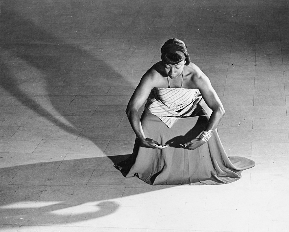 Thelma Johnson Streat performing in California, May 1948.